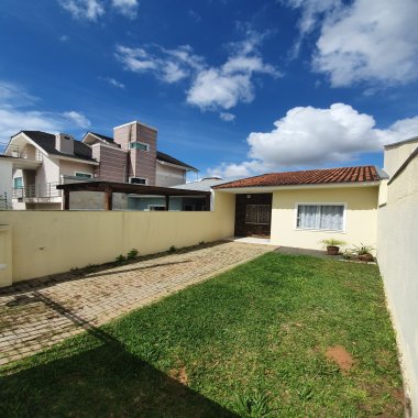 Casa aprox. 110m² com 3 Quartos, Suíte, 2 vagas e quintal no Jd. Carvalho! Casa aprox. 110m² com 3 Quartos, Suíte, 2 vagas e quintal no Jd. Carvalho!